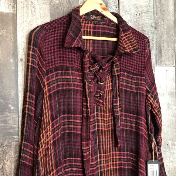 Shyanne Plaid Tunic - Picture 3 of 8